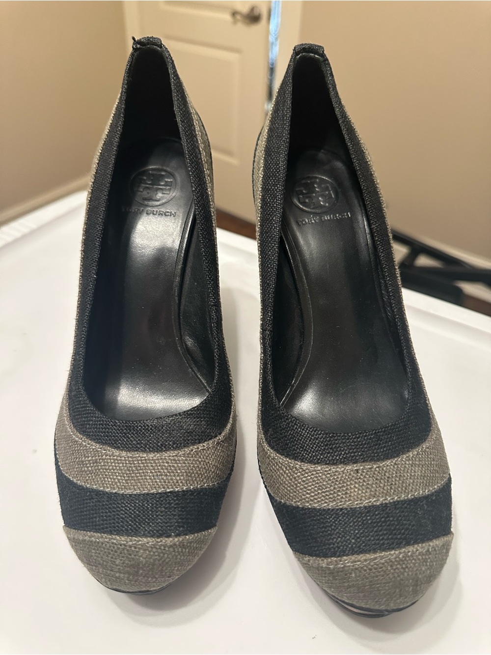 Rare Tory Burch Green & Navy Striped Joelle Platform Pumps